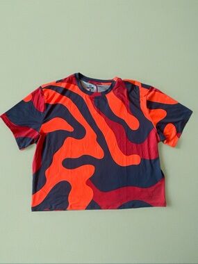 Under Armour Red & Navy Abstract Wave Performance Tee